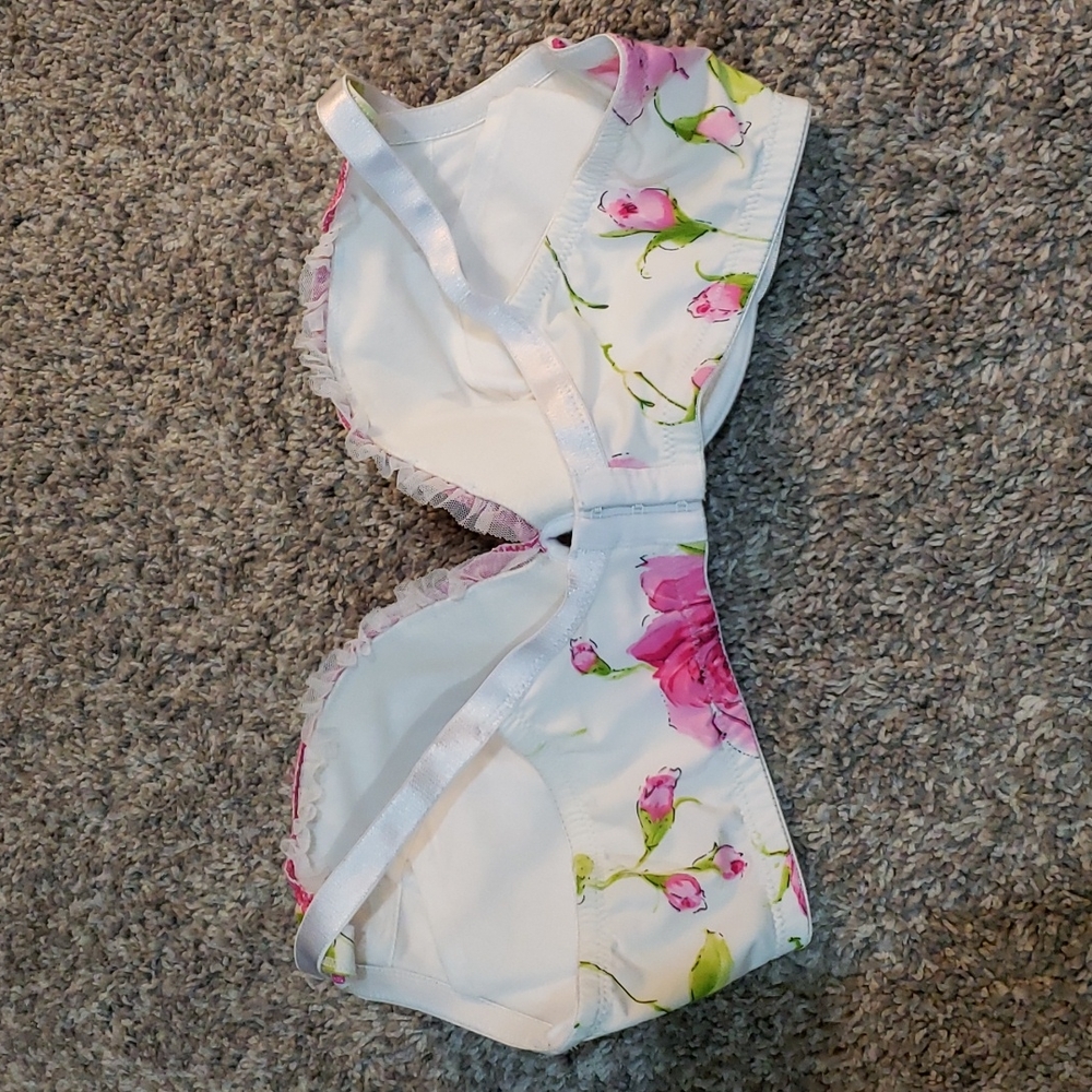 Enchanted Bra - Picture 4 of 5